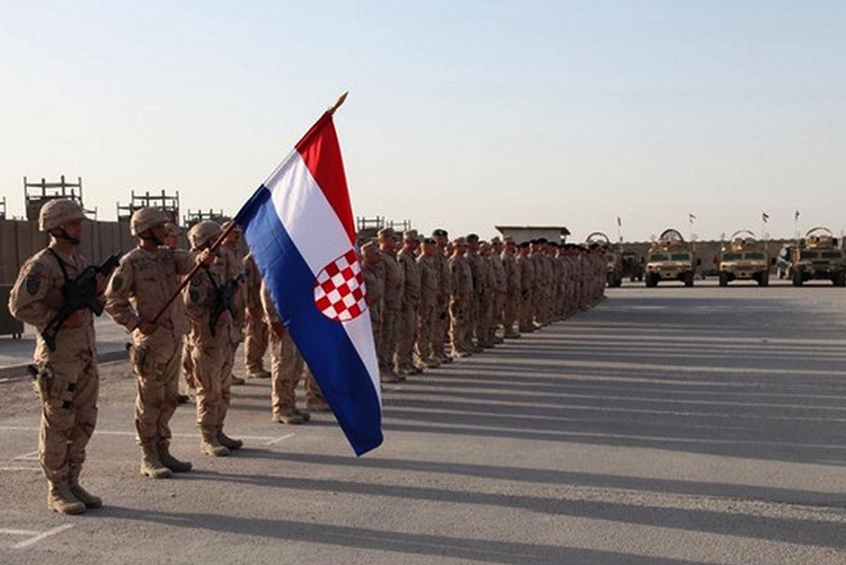 https://www.morh.hr/wp-content/gallery/jedanaesta-obljetnica-sudjelovanja-os-rh-u-operaciji-isaf-u-afganistanu/isaf_10102013_5.jpg