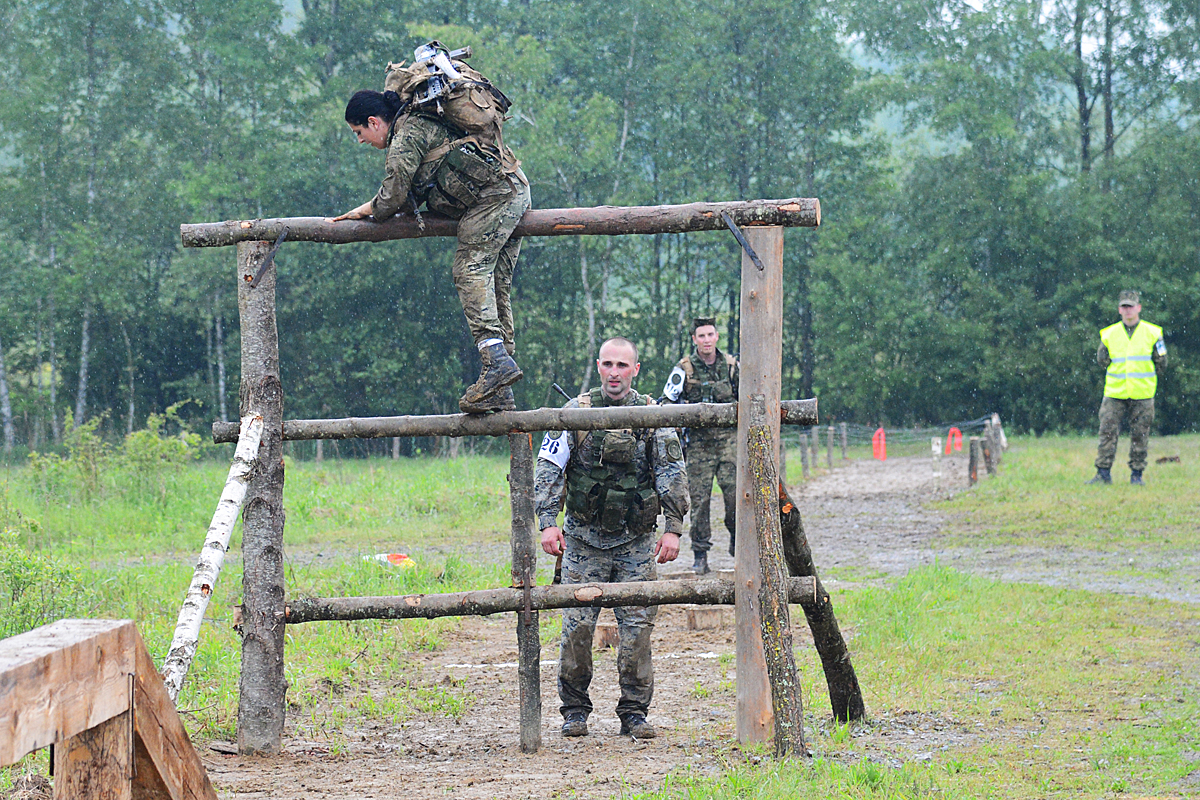 https://www.morh.hr/wp-content/gallery/jedina-pripadnica-os-rh-zavrsila-natjecanje-prvi-za-hrvatsku/kopi_9701.jpg