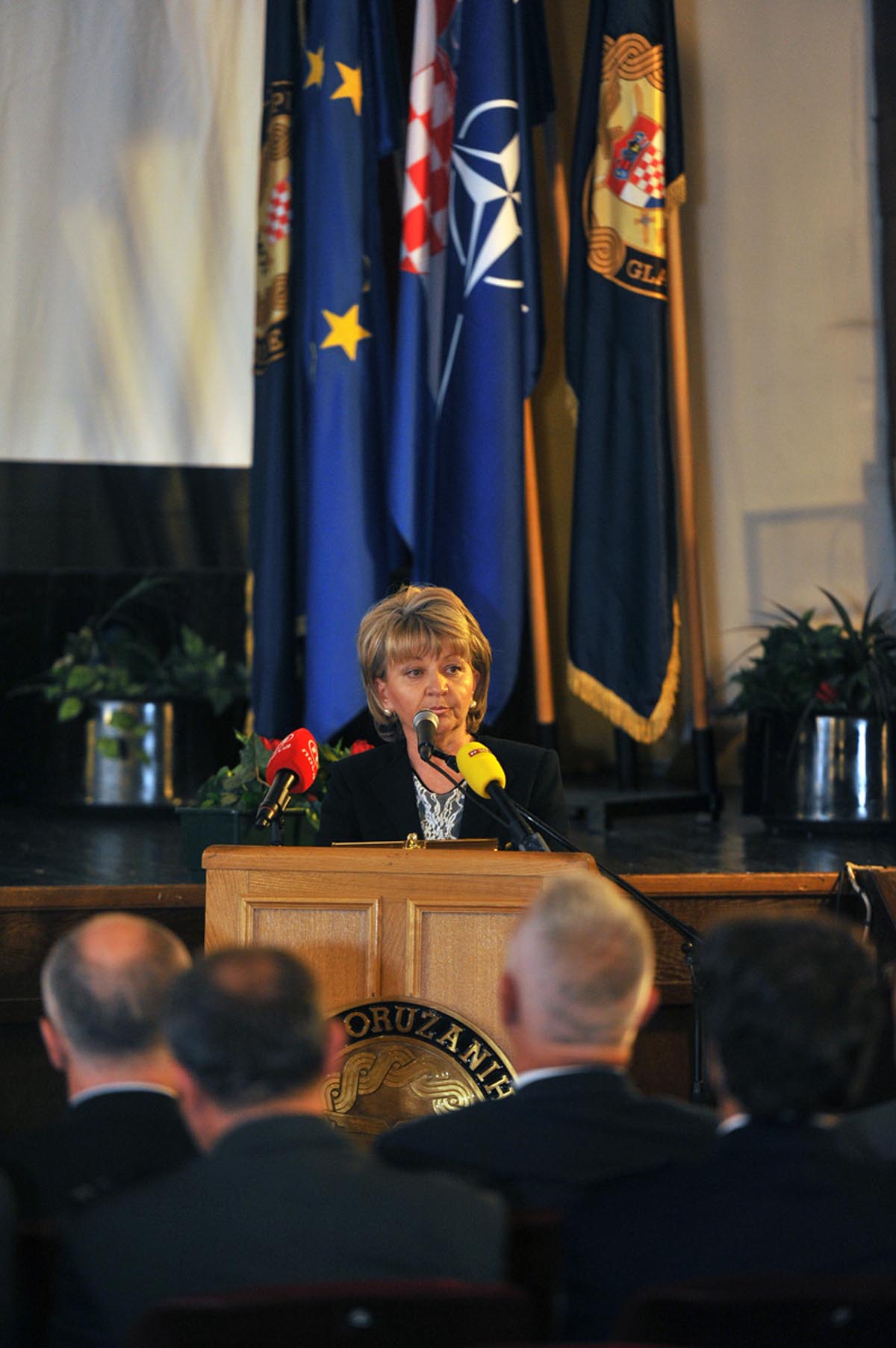 https://www.morh.hr/wp-content/gallery/komemoracija-povodom-smrti-generala-spegelja/komemoracija_13052014_2.jpg