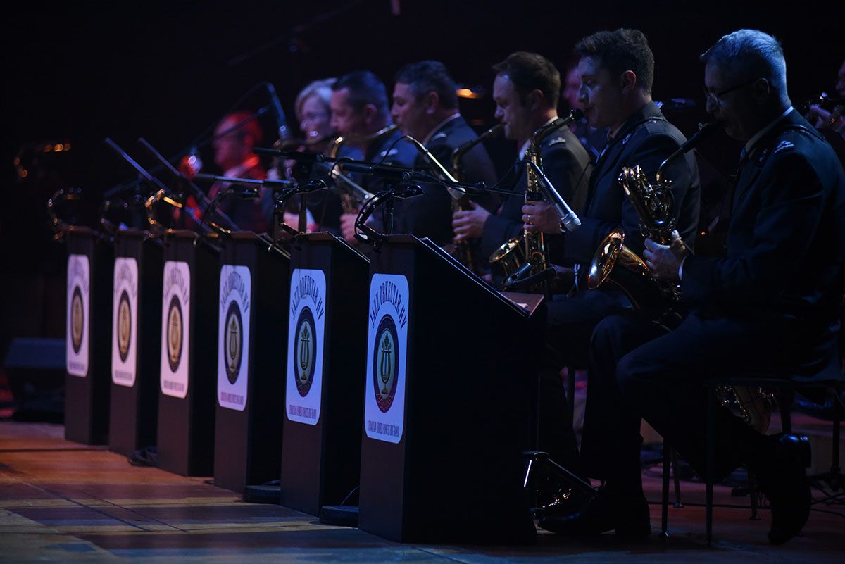 https://www.morh.hr/wp-content/gallery/koncert-jazz-orkestra-hrvatske-vojske-zapjevajmo-zajedno-u-lisinskom/koncert_zaklada_vojne_solidarnosti_27112019_19.jpg