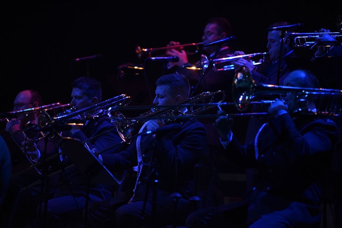 https://www.morh.hr/wp-content/gallery/koncert-jazz-orkestra-hrvatske-vojske-zapjevajmo-zajedno-u-lisinskom/koncert_zaklada_vojne_solidarnosti_27112019_20.jpg