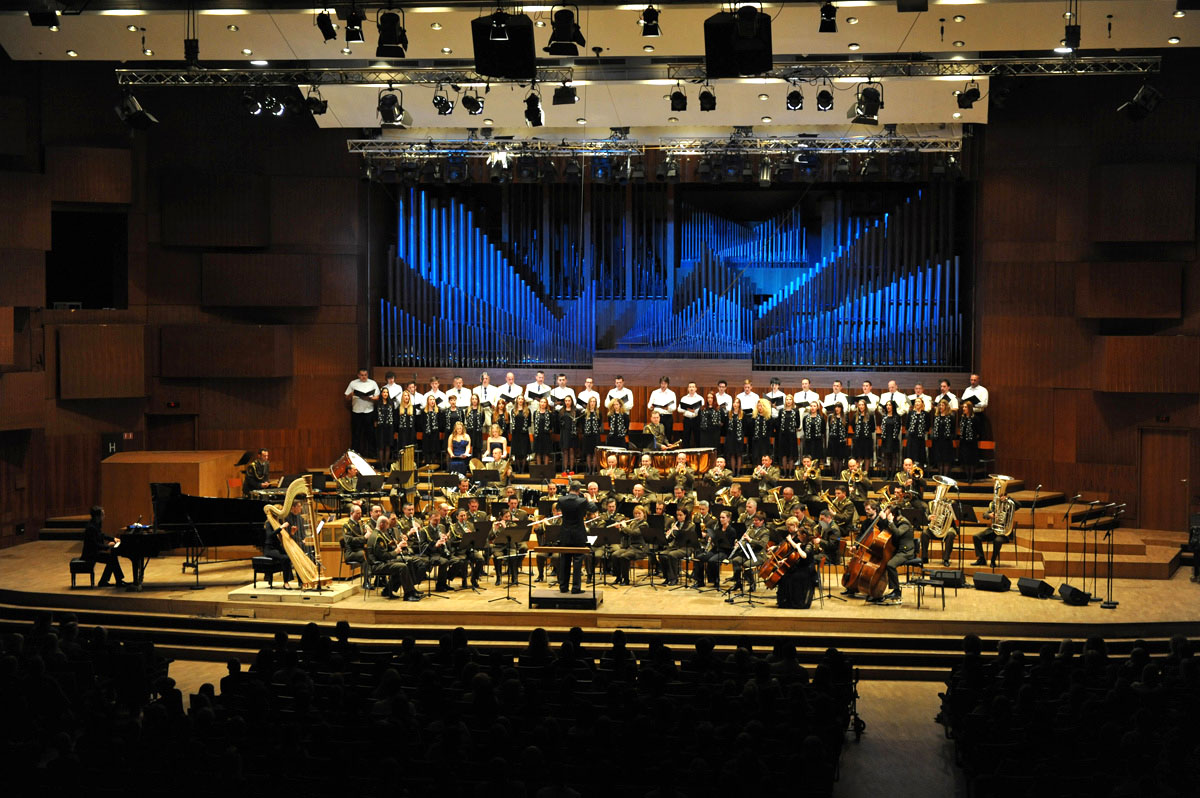 https://www.morh.hr/wp-content/gallery/koncert-simfonijskog-puhakog-orkestra-os-rh-the-queen-symphony/lisinski_05032012_06.jpg