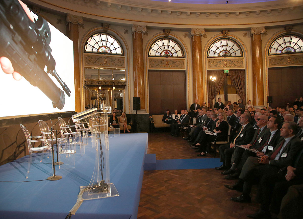https://www.morh.hr/wp-content/gallery/konferencija-hrvatska-obrambena-industrija-kao-izvozni-brend-2/en5b6735.jpg