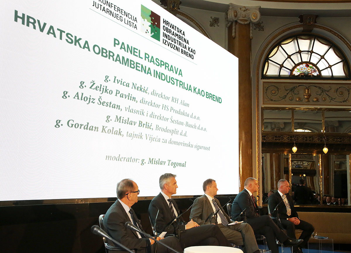 https://www.morh.hr/wp-content/gallery/konferencija-hrvatska-obrambena-industrija-kao-izvozni-brend-2/en5b6827.jpg