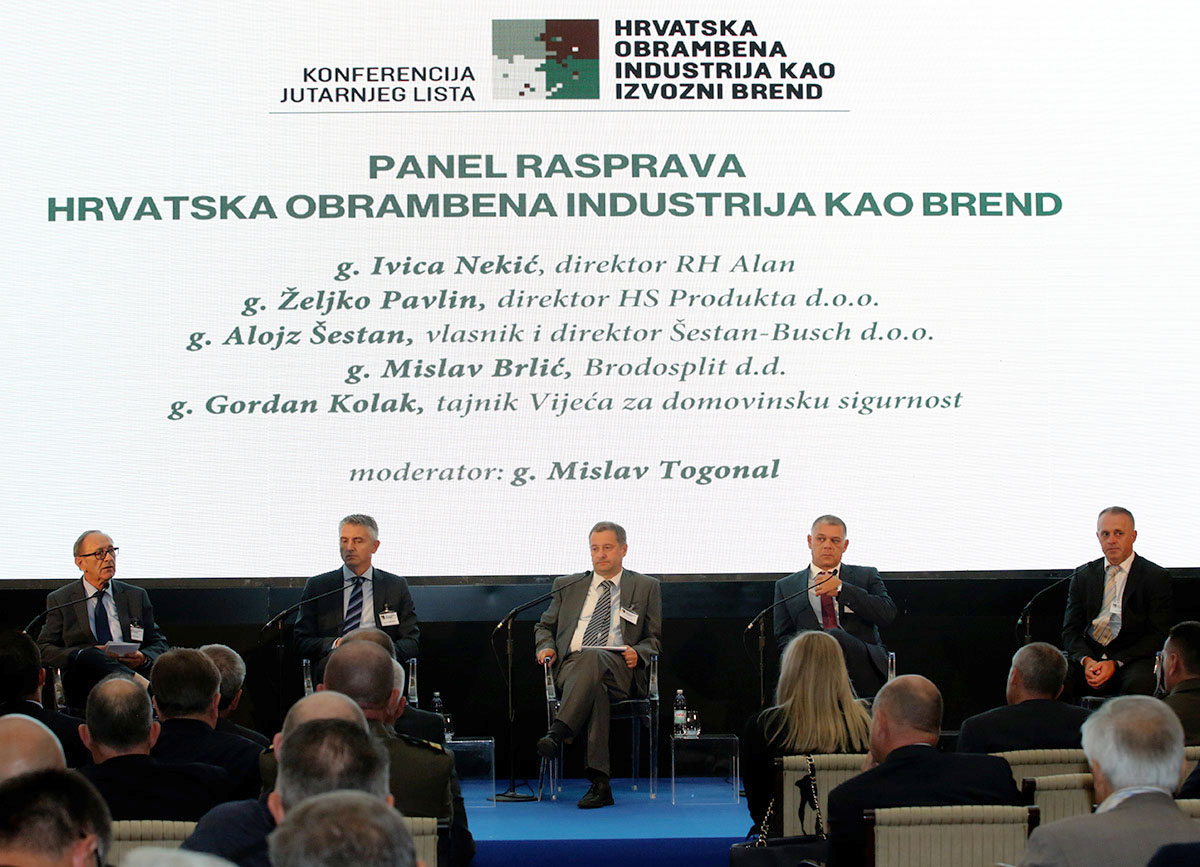 https://www.morh.hr/wp-content/gallery/konferencija-hrvatska-obrambena-industrija-kao-izvozni-brend-2/en5b6837.jpg