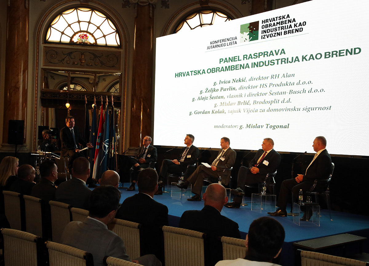 https://www.morh.hr/wp-content/gallery/konferencija-hrvatska-obrambena-industrija-kao-izvozni-brend-2/en5b6858.jpg