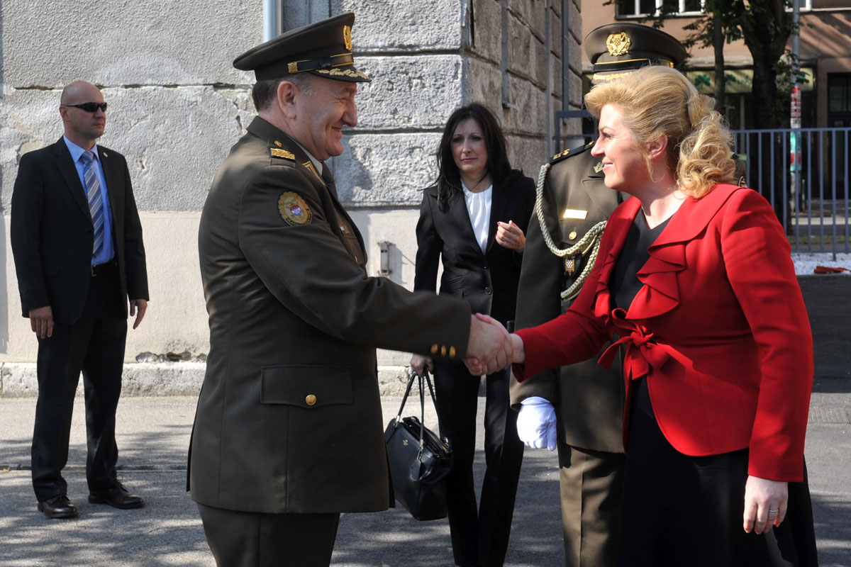 https://www.morh.hr/wp-content/gallery/konferencija-rh-u-suvremenom-sigurnosnom-okruzenju-na-hvu/hvu_15062015_01.jpg