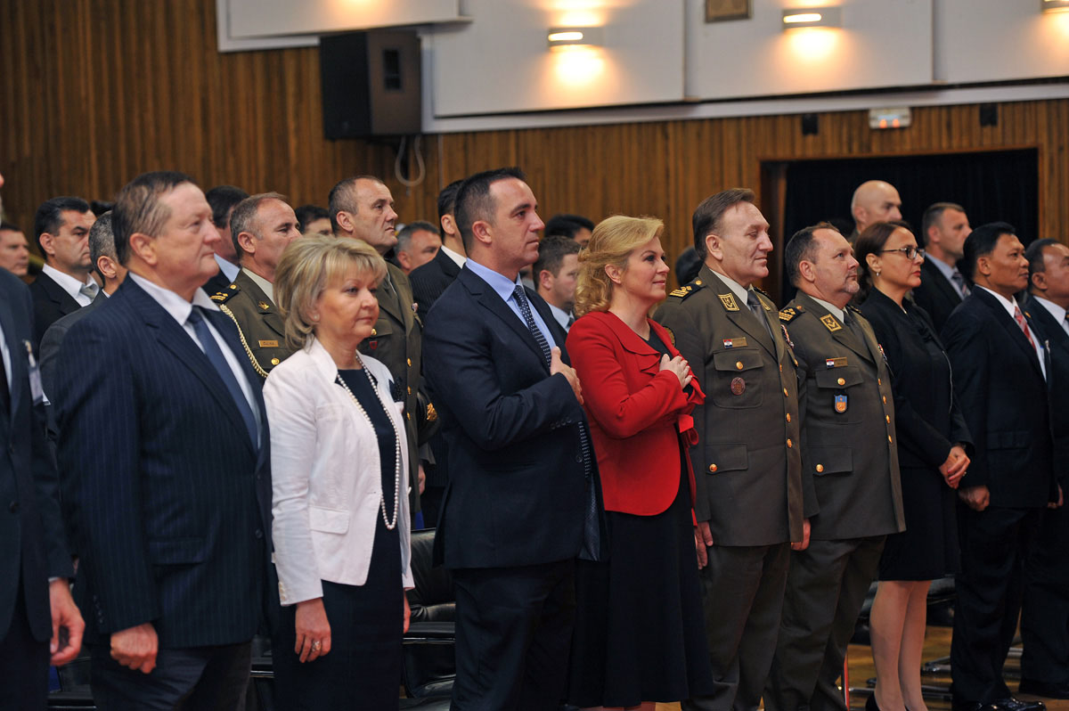 https://www.morh.hr/wp-content/gallery/konferencija-rh-u-suvremenom-sigurnosnom-okruzenju-na-hvu/hvu_15062015_07.jpg