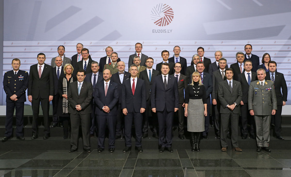 https://www.morh.hr/wp-content/gallery/kotromanovic-na-neformalnom-sastanku-ministara-obrane-eu-u-rigi/Informal-meeting-of-Ministers-for-Defence-1337.jpg