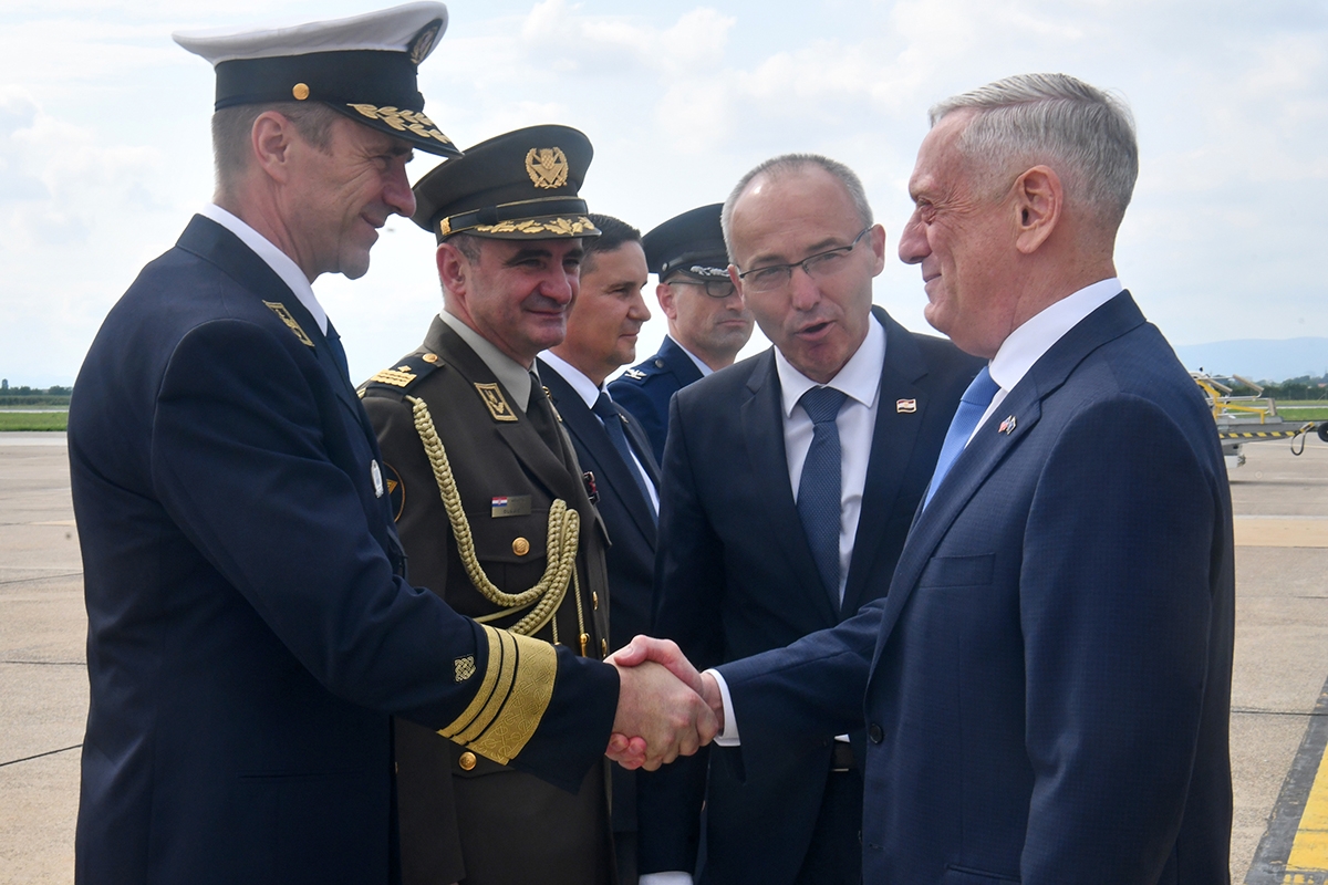 https://www.morh.hr/wp-content/gallery/krsticevic-i-mattis-s-nato-ova-summita-zajedno-stigli-u-zagreb/krsticevic_mattis_zagreb_12072018_11.jpg