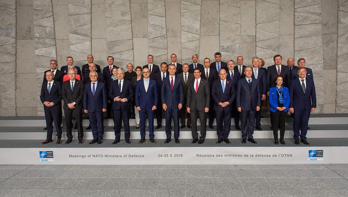 https://www.morh.hr/wp-content/gallery/krsticevic-na-sastanku-ministara-obrane-nato-a-u-bruxellesu/bruxelles_191024g-004.jpg