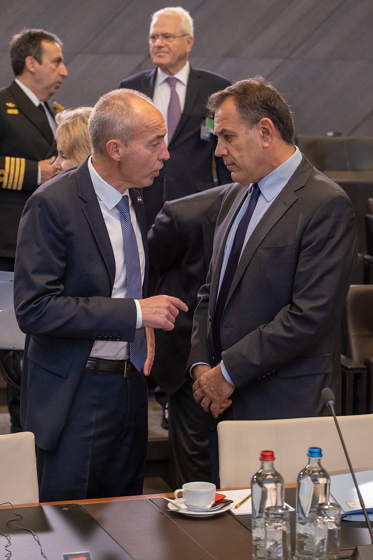 https://www.morh.hr/wp-content/gallery/krsticevic-na-sastanku-ministara-obrane-nato-a-u-bruxellesu/bruxelles_191025a-018.jpg