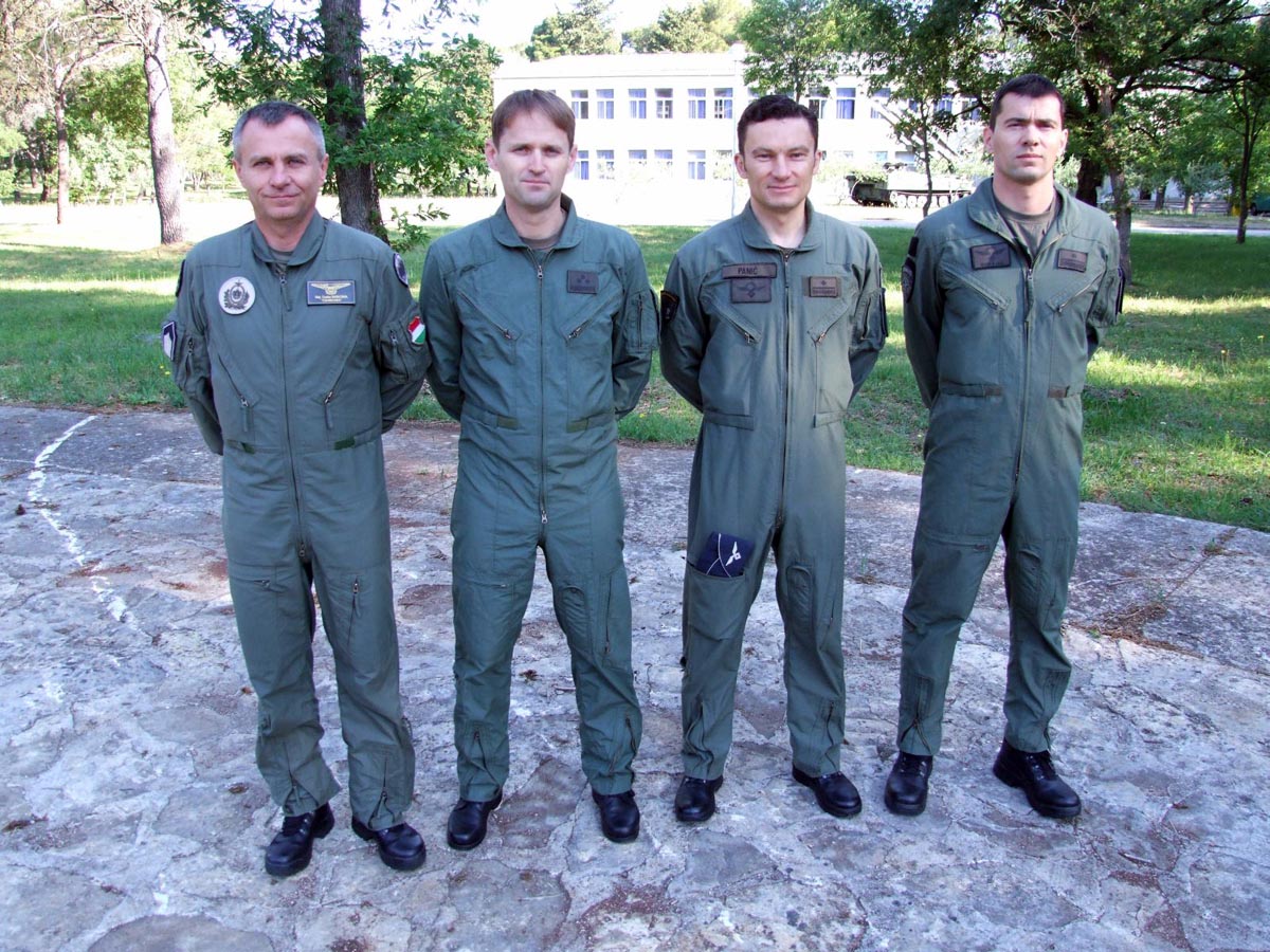 https://www.morh.hr/wp-content/gallery/medunarodni-tecaj-u-zemuniku-u-sklopu-nato-inicijative-pametna-obrana/zemunik_02062014_2.jpg