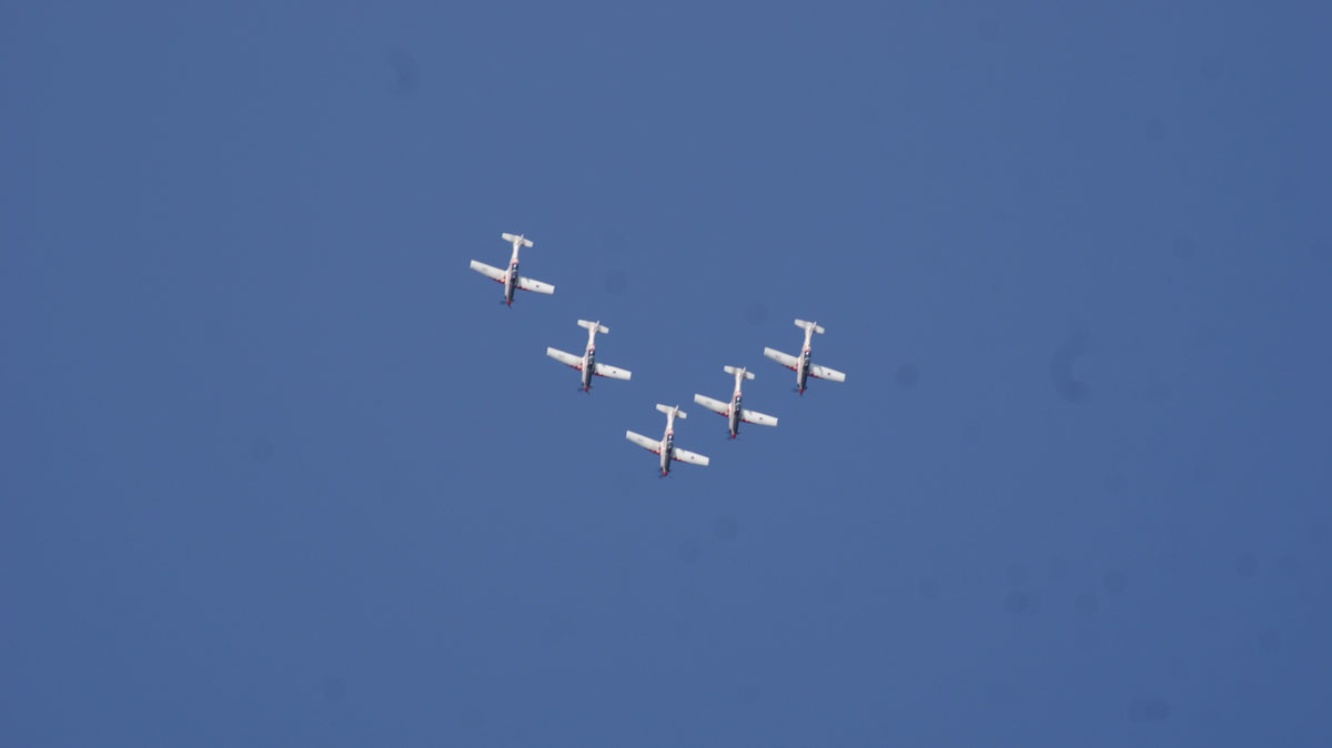 https://www.morh.hr/wp-content/gallery/mig-21-i-krila-oluje-nastupili-na-aeromitingu-u-varazdinu/varazdiin_12072015_13.jpg