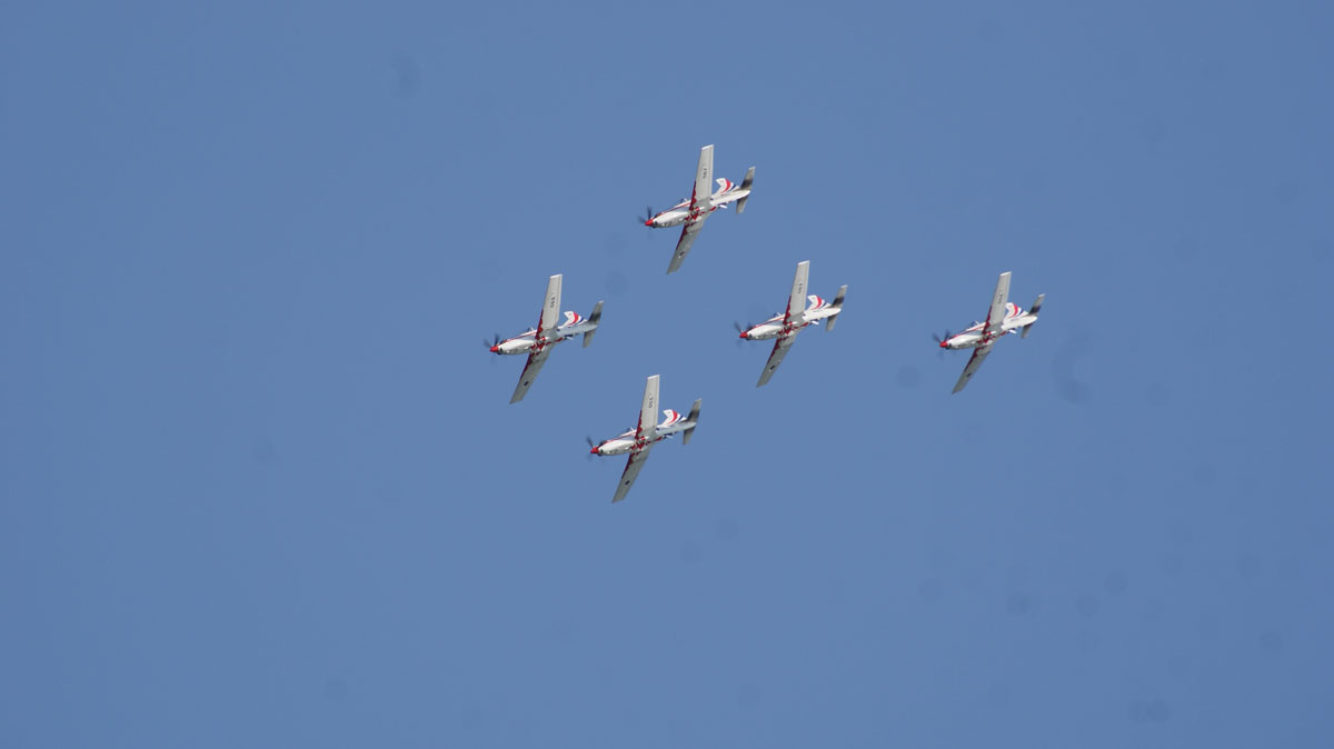 https://www.morh.hr/wp-content/gallery/mig-21-i-krila-oluje-nastupili-na-aeromitingu-u-varazdinu/varazdiin_12072015_14.jpg