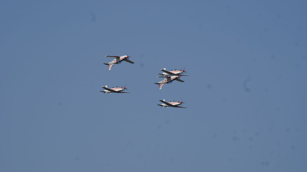 https://www.morh.hr/wp-content/gallery/mig-21-i-krila-oluje-nastupili-na-aeromitingu-u-varazdinu/varazdiin_12072015_15.jpg