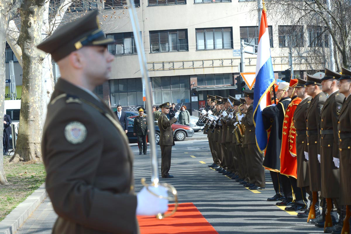 https://www.morh.hr/wp-content/gallery/ministar-kotromanovic-s-ministrom-obrane-azerbajdzana/mo_azer_10032015_01.jpg
