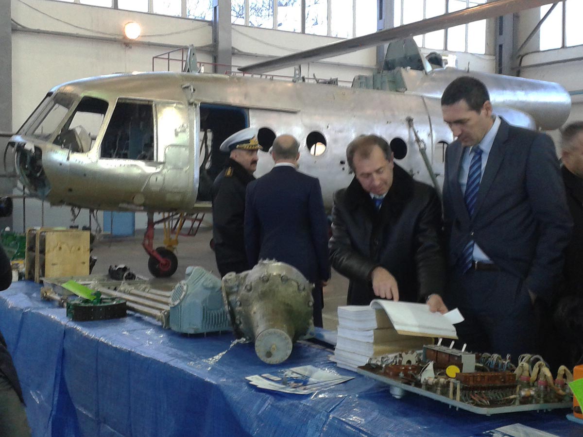 https://www.morh.hr/wp-content/gallery/ministar-kotromanovic-u-obilasku-ukrajinskih-zavoda-za-remont-helikoptera/mo_ukrajina_30112013_07.jpg