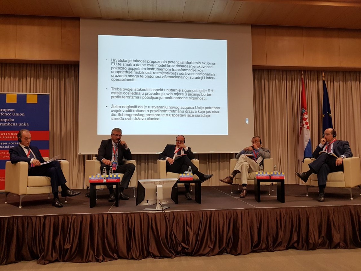 https://www.morh.hr/wp-content/gallery/ministar-krsticevic-na-konferenciji-o-europskoj-uniji-u-dubrovniku/dubrovnik_23062017_03.jpg