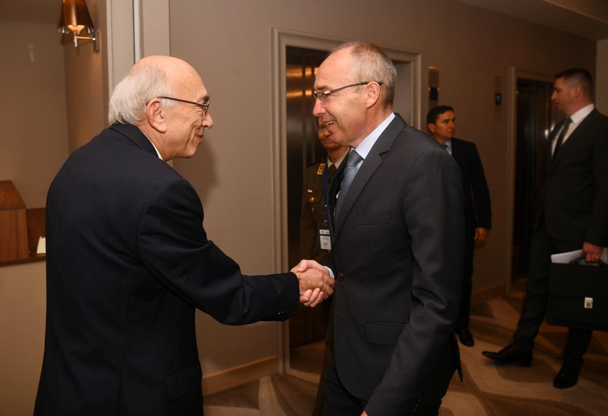 https://www.morh.hr/wp-content/gallery/ministar-krsticevic-na-konferenciji-o-zastiti-kriticne-infrastrukture/konferencija_27092018_01.jpg