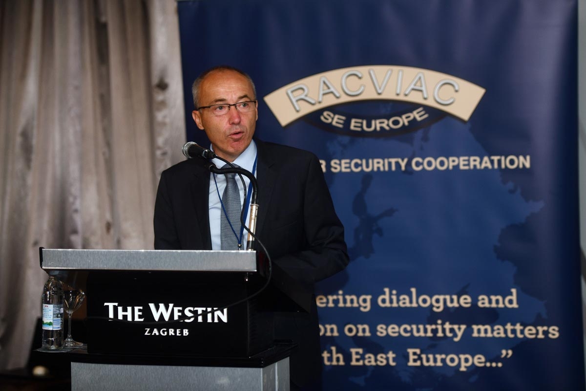 https://www.morh.hr/wp-content/gallery/ministar-krsticevic-na-konferenciji-o-zastiti-kriticne-infrastrukture/konferencija_27092018_06.jpg