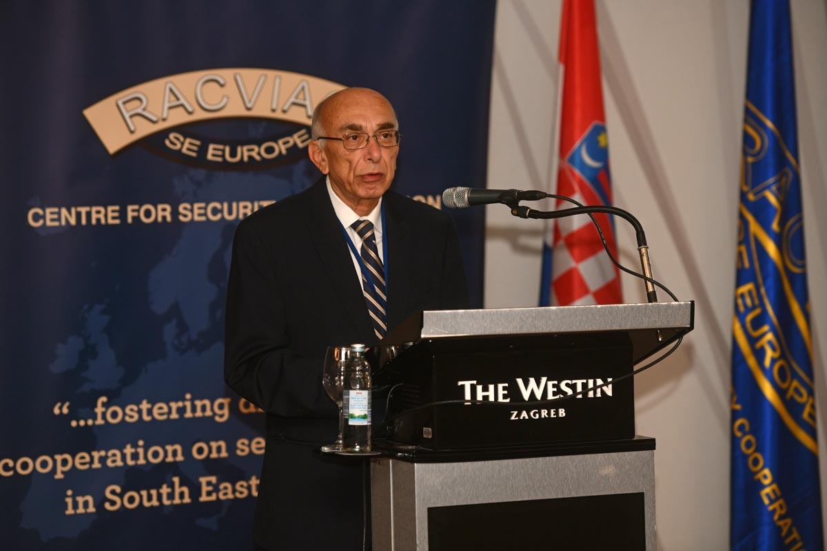 https://www.morh.hr/wp-content/gallery/ministar-krsticevic-na-konferenciji-o-zastiti-kriticne-infrastrukture/konferencija_27092018_18.jpg