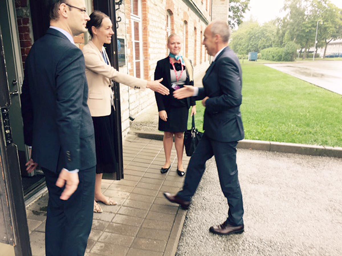 https://www.morh.hr/wp-content/gallery/ministar-krsticevic-na-neformalnom-sastanku-ministara-obrane-eu-2/008eu2017_9910.jpg