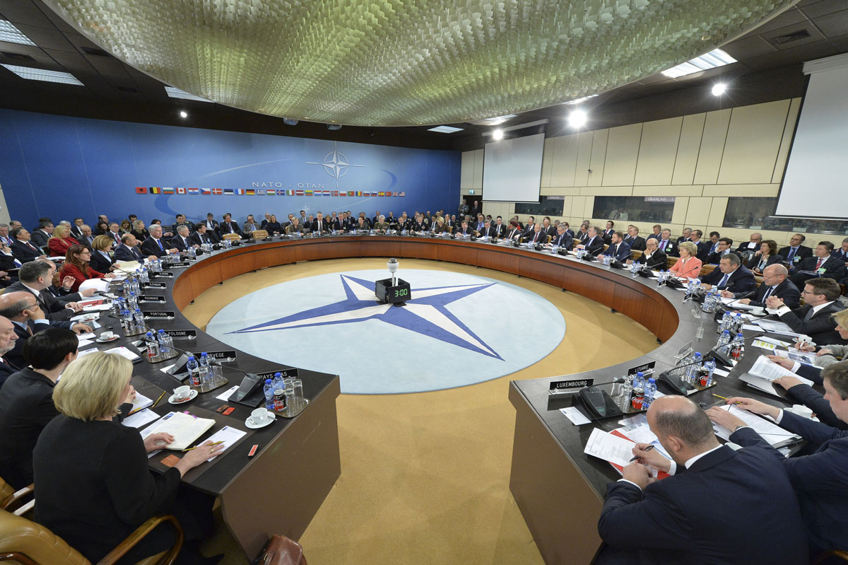 https://www.morh.hr/wp-content/gallery/ministar-krsticevic-na-sastanku-ministara-obrana-nato-a/bruxelles_15022017_01b.jpg