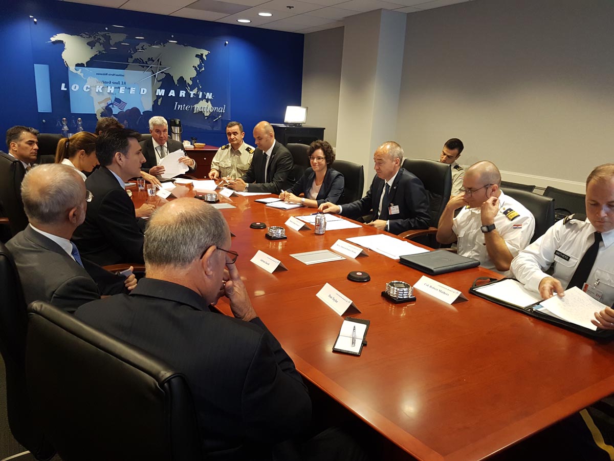 https://www.morh.hr/wp-content/gallery/ministar-krsticevic-posjetio-dia-i-lockheed-martin/dea_13072017_2.jpg