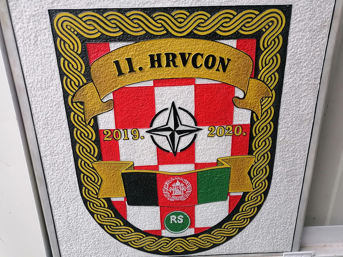 https://www.morh.hr/wp-content/gallery/ministar-krsticevic-posjetio-hrvatske-vojnike-u-kampu-marmal-u-afganistanu/20191218_afganistan_11.jpg