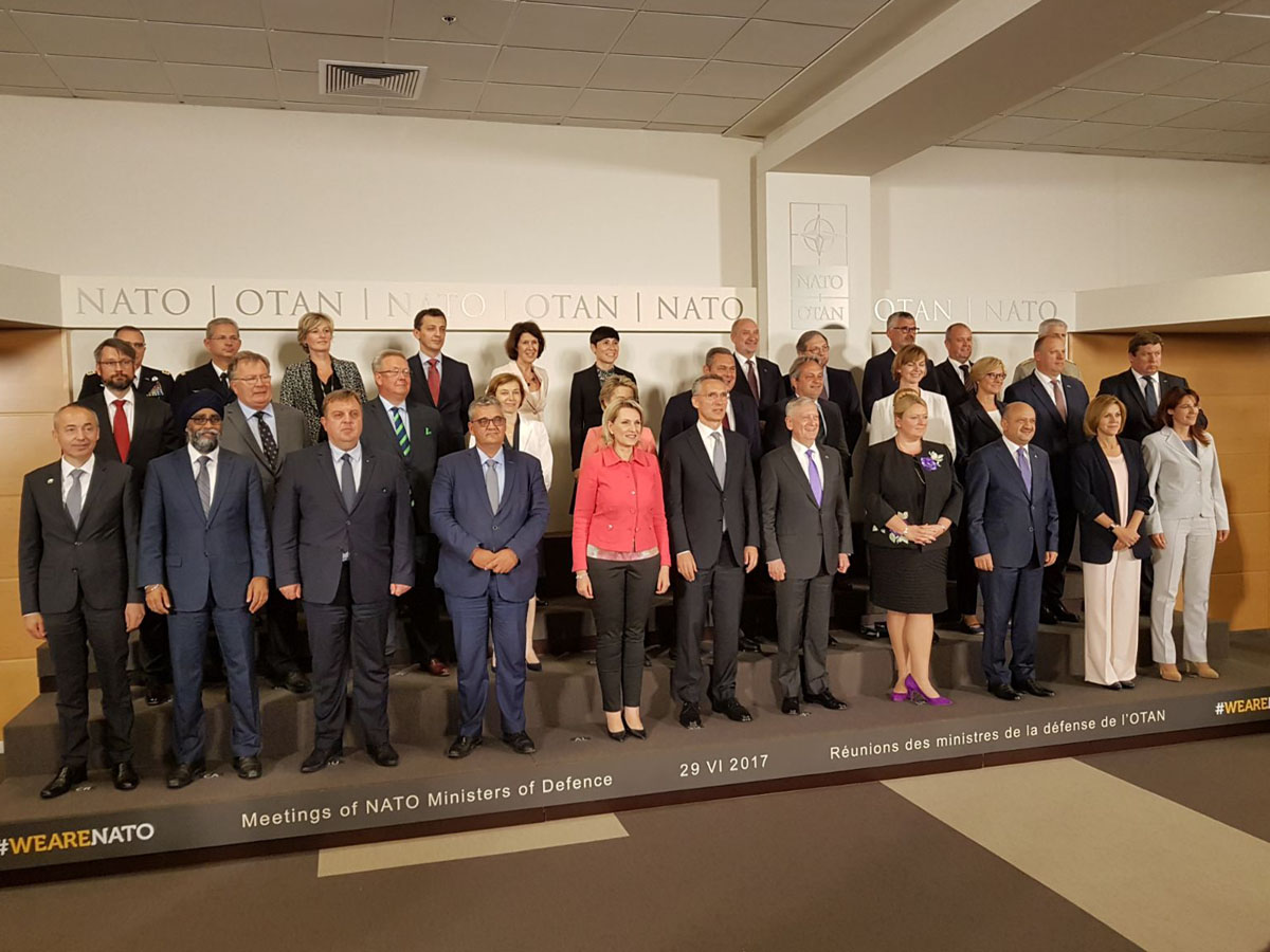 https://www.morh.hr/wp-content/gallery/ministar-krsticevic-sudjelovao-na-nato-ministarskom-sastanku/bruxelles_29062017_4.jpg