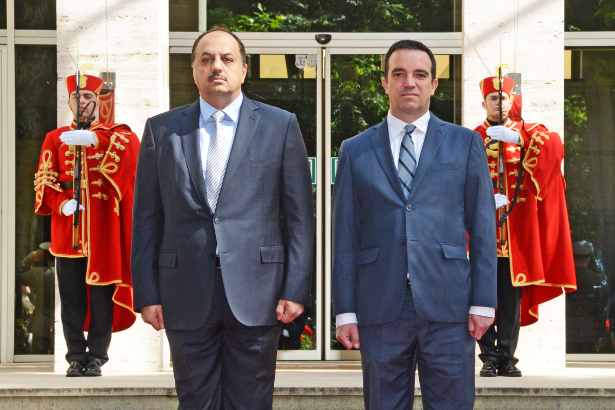 https://www.morh.hr/wp-content/gallery/ministar-obrane-drzave-katar-u-sluzbenom-posjetu-morh-u/katar_02062016_3.jpg