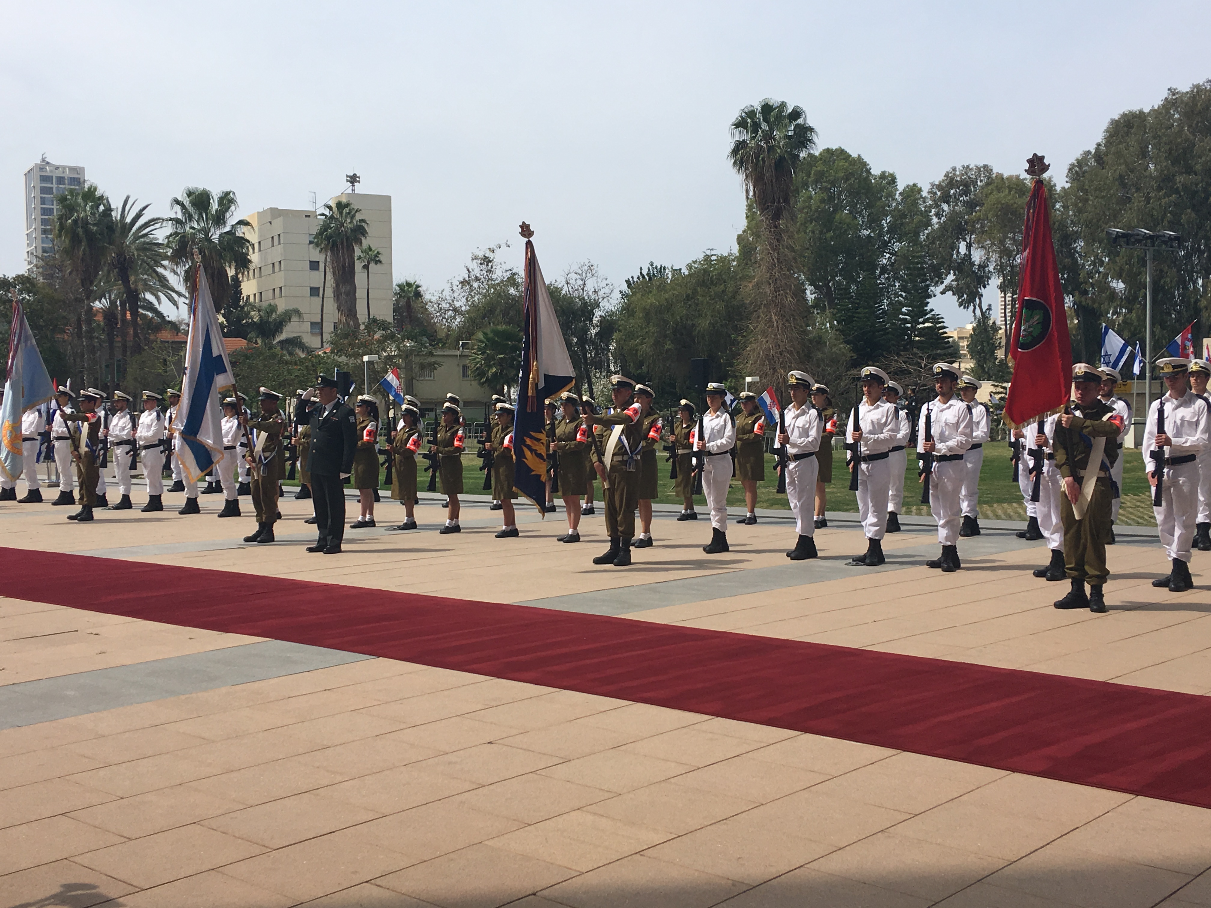 https://www.morh.hr/wp-content/gallery/ministar-obrane-rh-damir-krsticevic-posjetio-drzavu-izrael/israel-21032017_2_3a.jpg