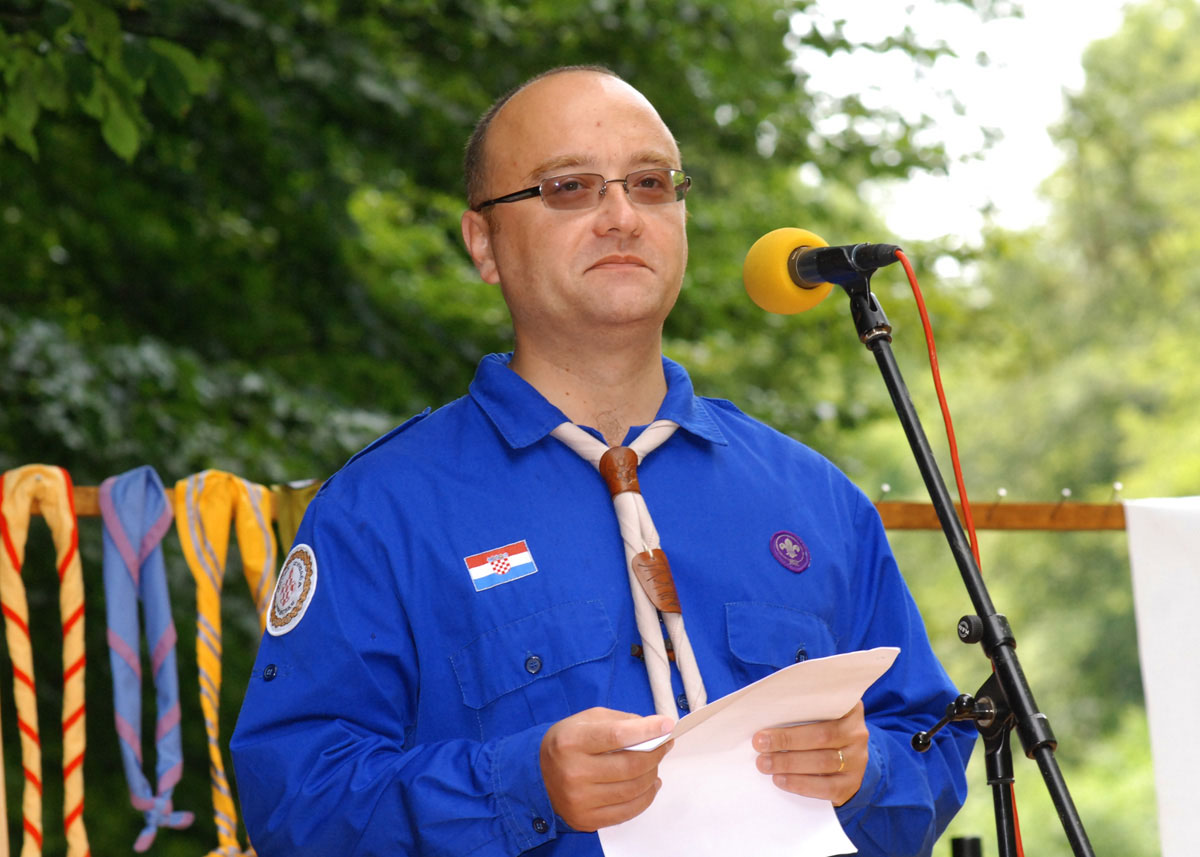 https://www.morh.hr/wp-content/gallery/ministar-vukeli-na-otvaranju-smotre-saveza-izviaa-hrvatske/izvidjaci_05_24072010.jpg
