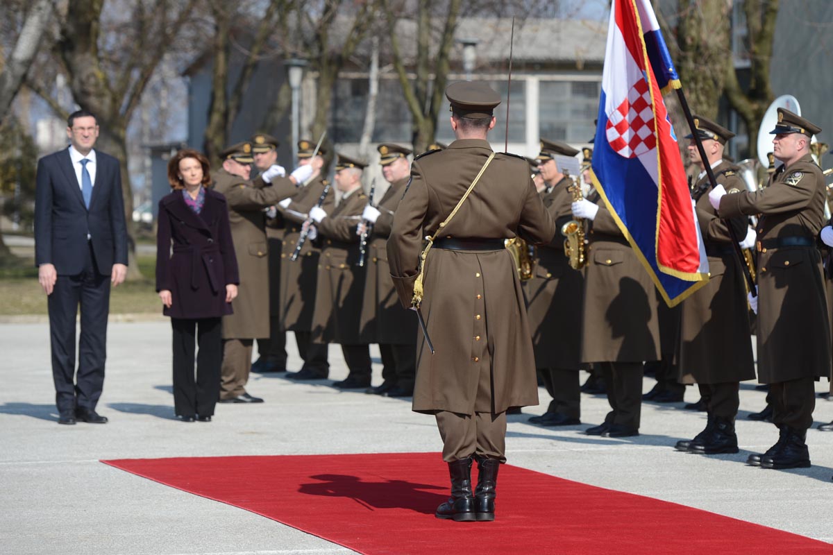 https://www.morh.hr/wp-content/gallery/ministrica-obrane-crne-gore-u-posjetu-hrvatskoj/mo_hr-cg_04032013_03.JPG