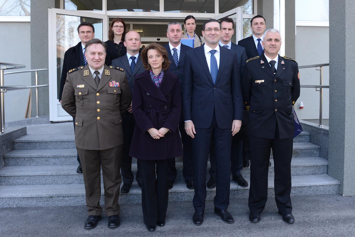 https://www.morh.hr/wp-content/gallery/ministrica-obrane-crne-gore-u-posjetu-hrvatskoj/mo_hr-cg_04032013_13.JPG