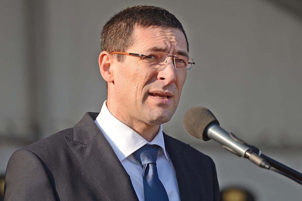 https://www.morh.hr/wp-content/gallery/ministrica-obrane-crne-gore-u-posjetu-hrvatskoj/mo_hr-cg_04032013_26.JPG