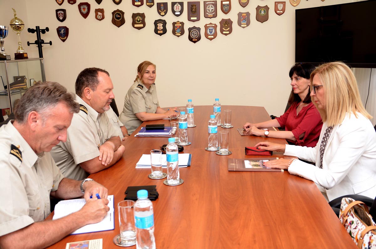 https://www.morh.hr/wp-content/gallery/ministrica-znanosti-i-obrazovanja-posjetila-hvu-dr-franjo-tudman/hvu_21072017_5.jpg