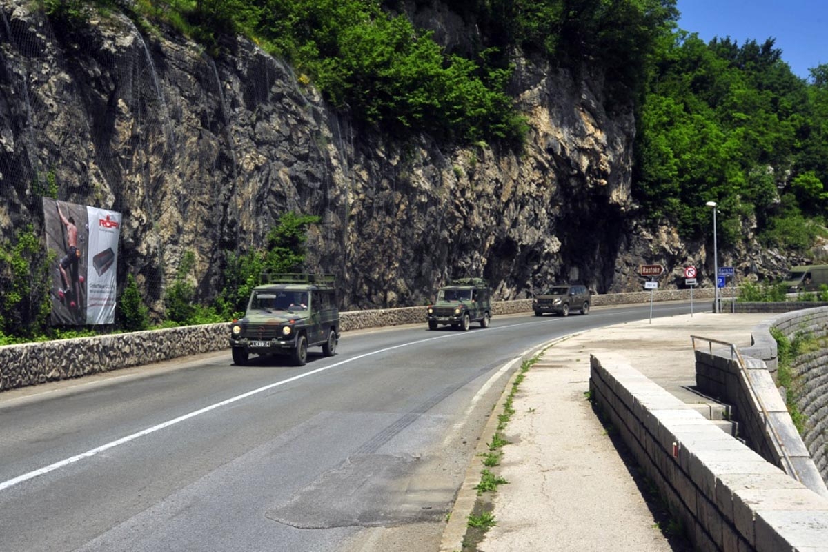 https://www.morh.hr/wp-content/gallery/multinacionalna-bojna-krenula-iz-hrvatske-prema-madarskoj/immediate_response_19_01062019_03.jpg