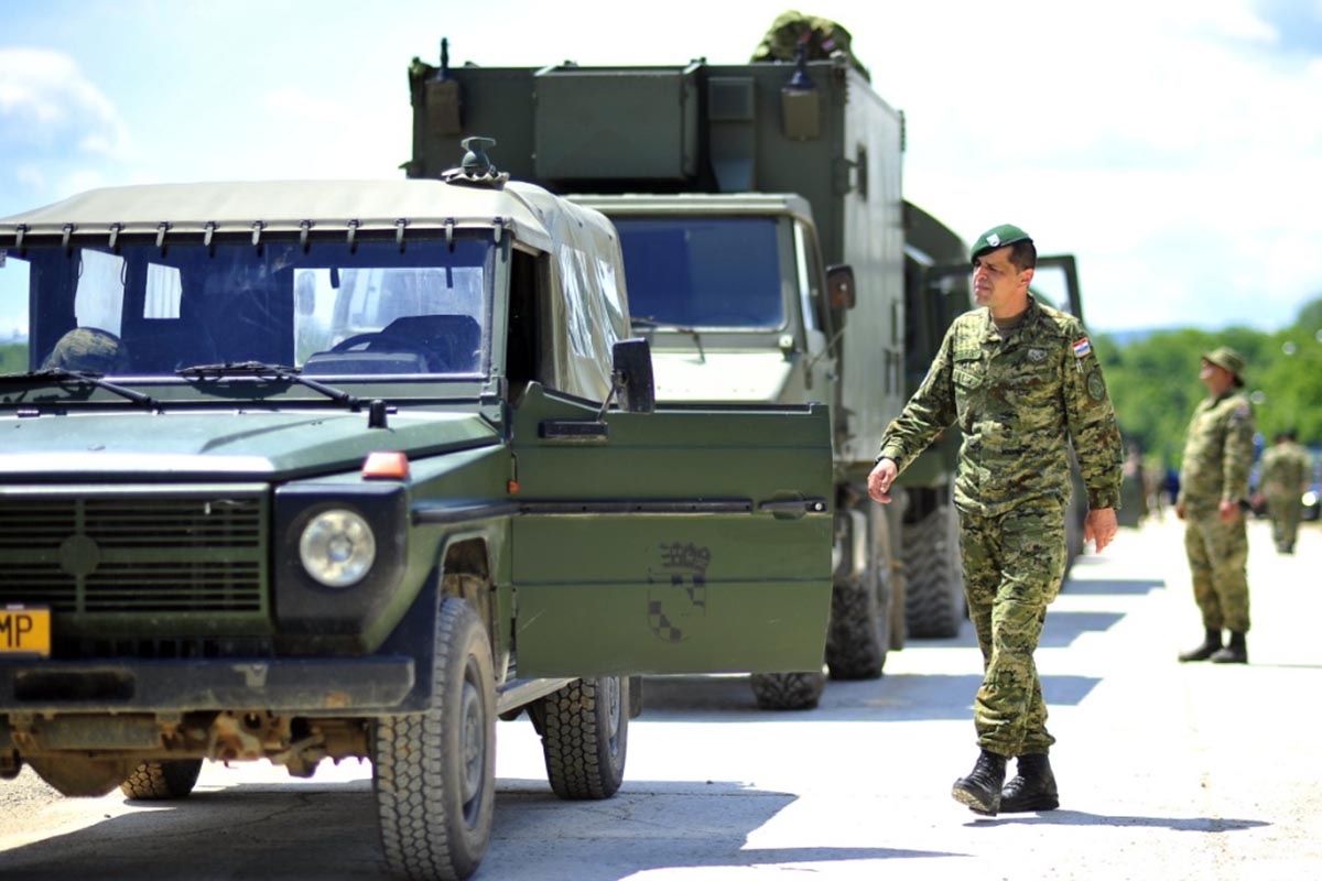 https://www.morh.hr/wp-content/gallery/multinacionalna-bojna-krenula-iz-hrvatske-prema-madarskoj/immediate_response_19_01062019_06.jpg