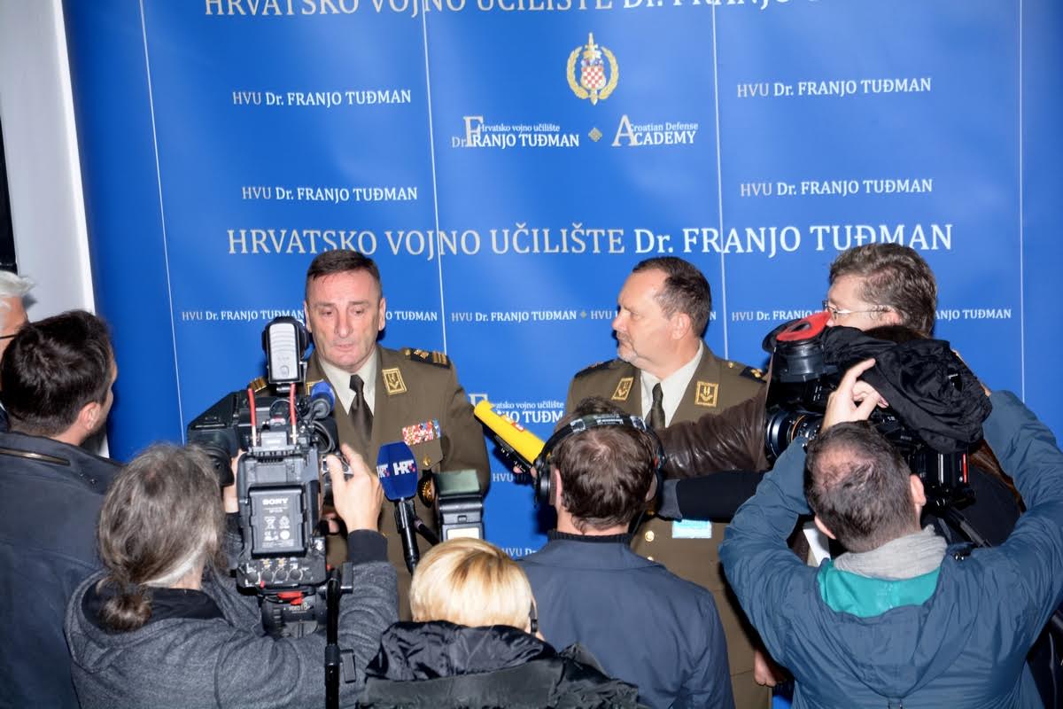 https://www.morh.hr/wp-content/gallery/na-hvu-odrzana-medunarodna-godisnja-konferencija-cefme/cefme_27102016_07.jpg