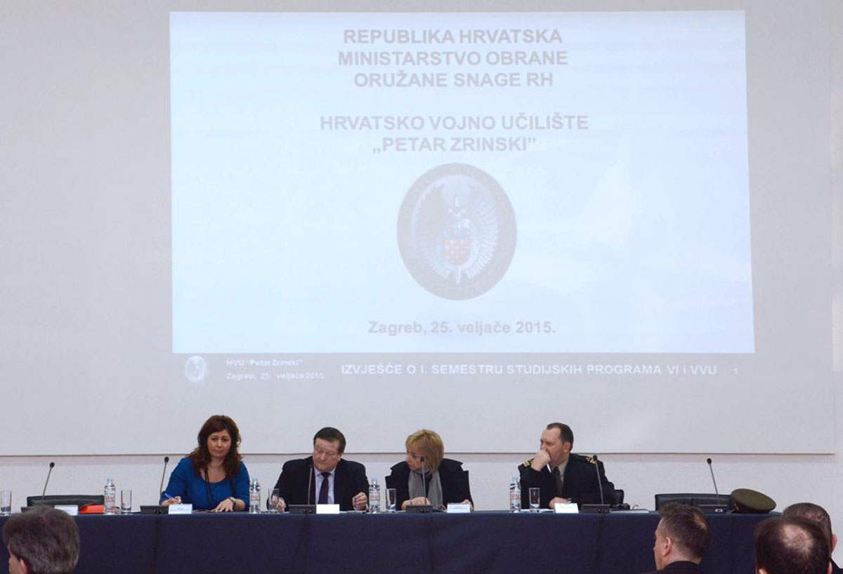 https://www.morh.hr/wp-content/gallery/na-hvu-odrzane-sjednice-vijeca-studija-vojnih-sveucilisnih-studijskih-programa/hvu_03032015_2.jpg