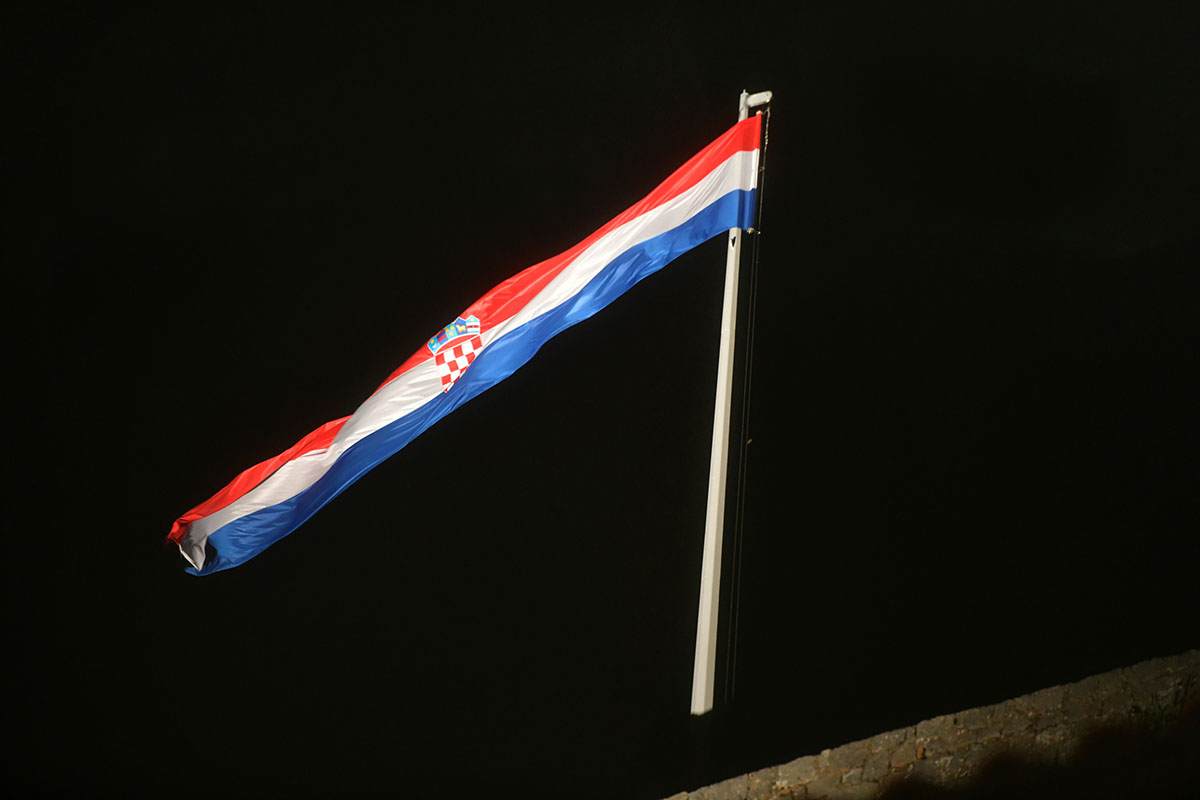 https://www.morh.hr/wp-content/gallery/na-kninskoj-tvrdavi-odrzan-prijem-ratnih-zapovjednika/prijam_za_ratne_zapovjednike_04082019_17.jpg
