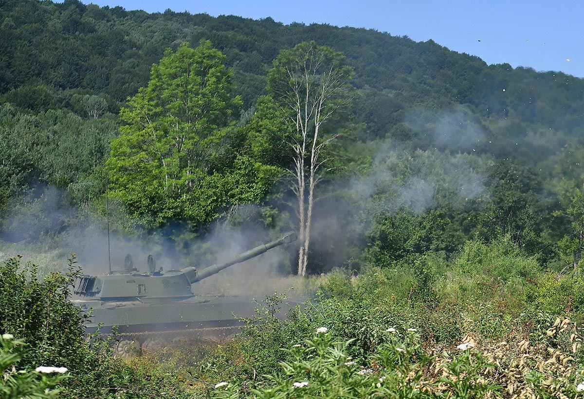 https://www.morh.hr/wp-content/gallery/na-vojnom-poligonu-u-slunju-odrzana-vjezba-puma-19/puma_19_03062019_06.jpg