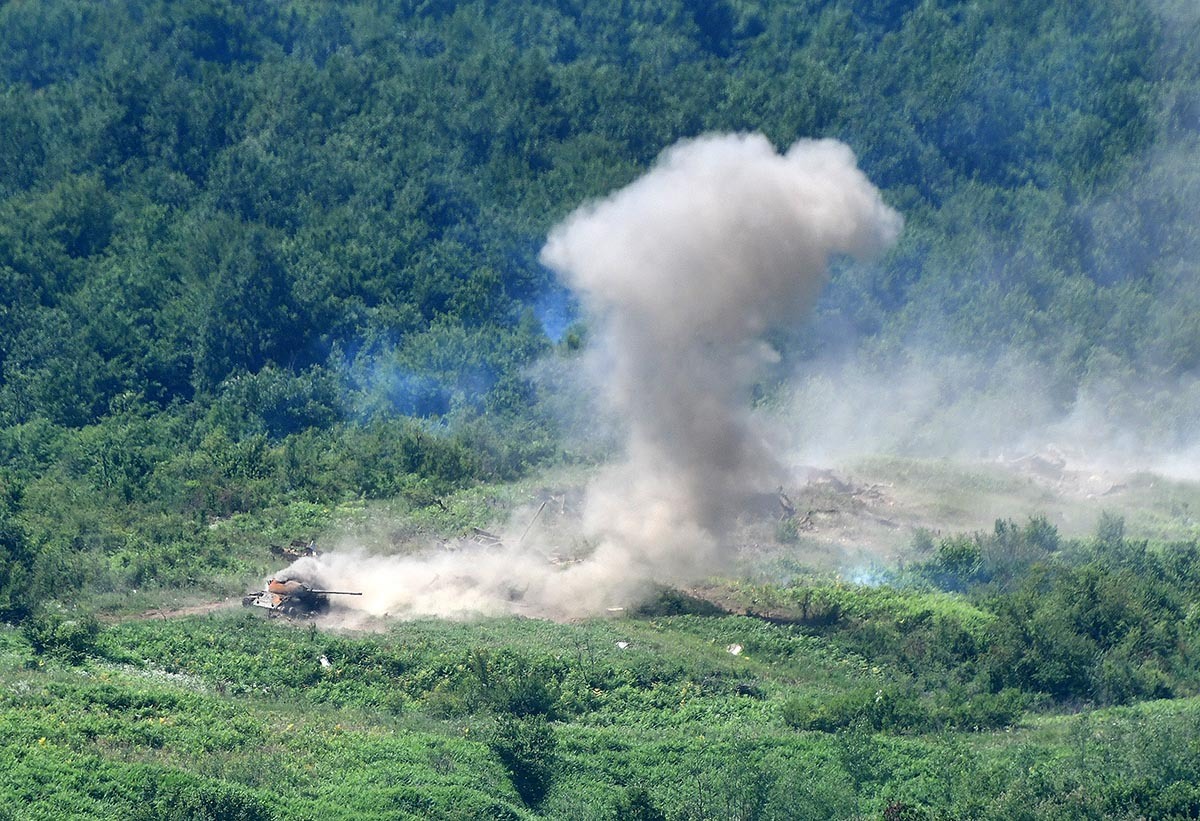 https://www.morh.hr/wp-content/gallery/na-vojnom-poligonu-u-slunju-odrzana-vjezba-puma-19/puma_19_03062019_21.jpg