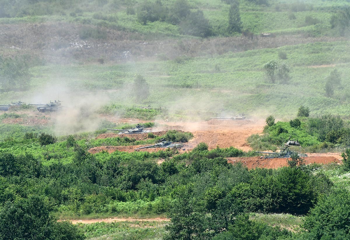https://www.morh.hr/wp-content/gallery/na-vojnom-poligonu-u-slunju-odrzana-vjezba-puma-19/puma_19_03062019_23.jpg