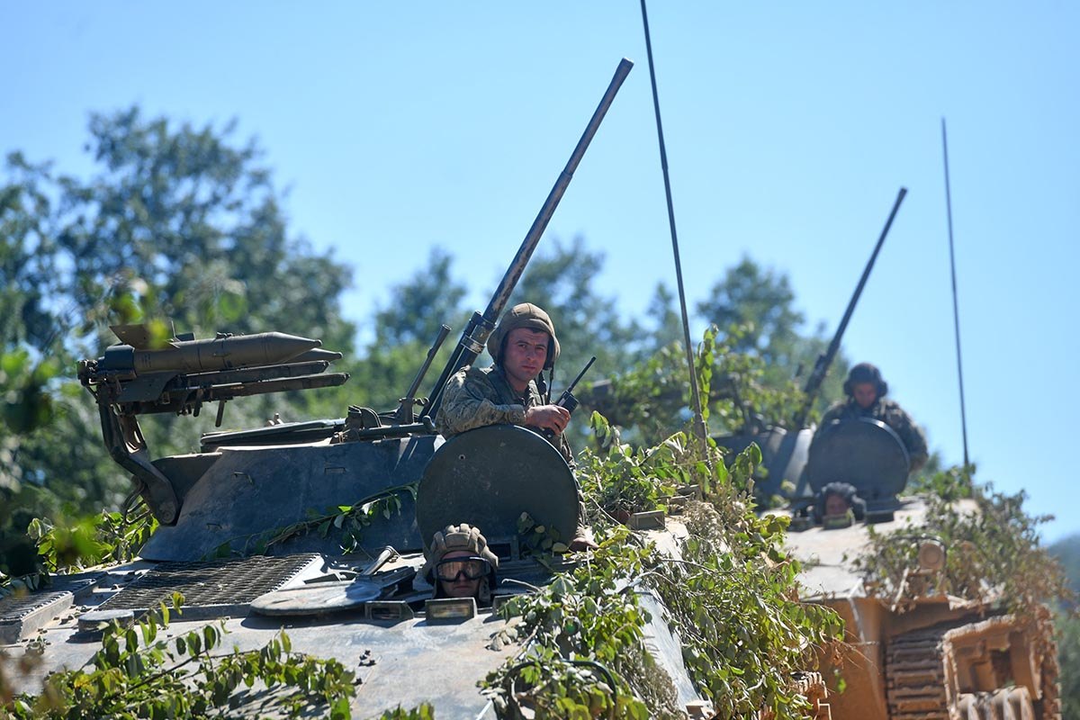 https://www.morh.hr/wp-content/gallery/na-vojnom-poligonu-u-slunju-odrzana-vjezba-puma-19/puma_19_03062019_50.jpg