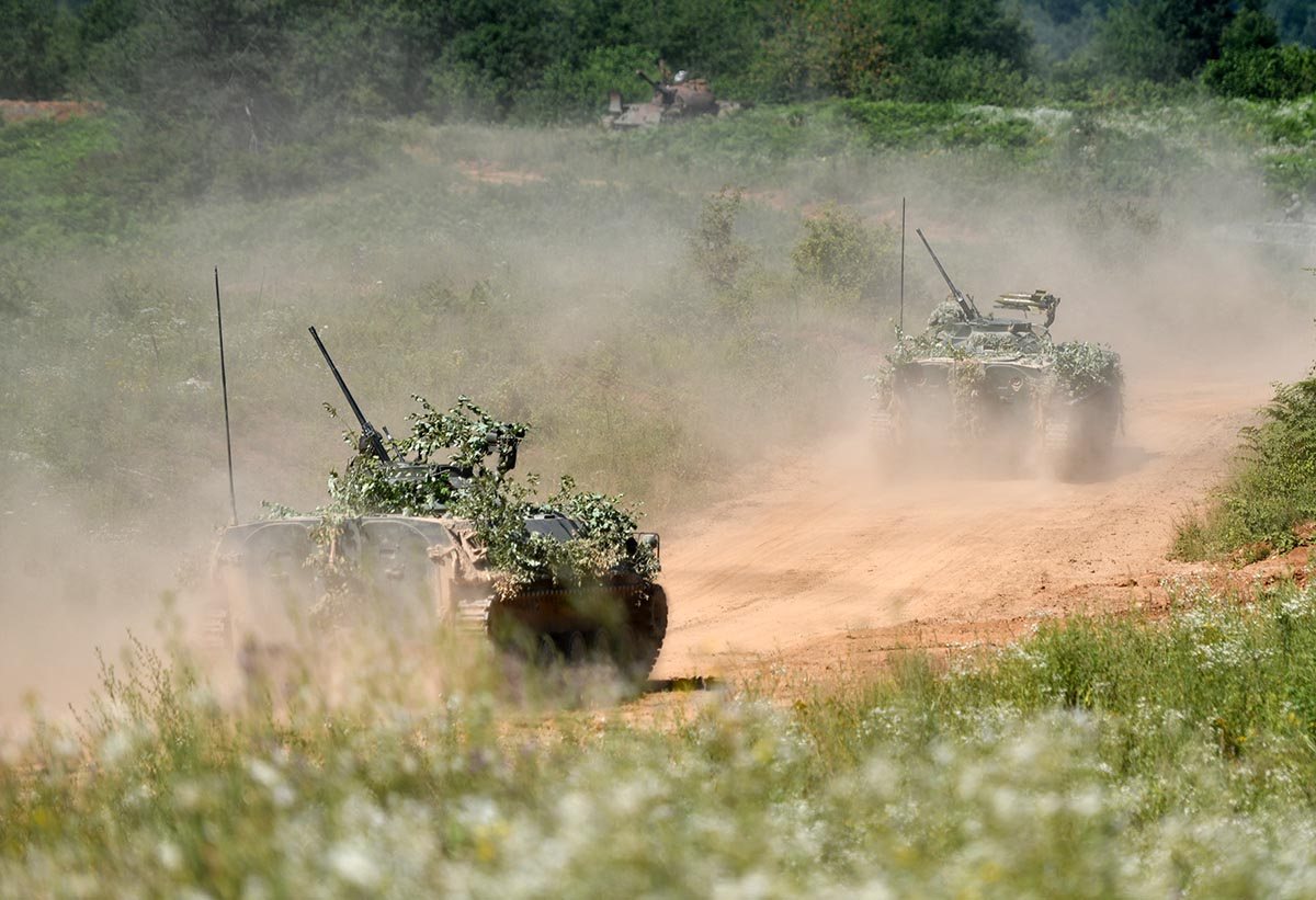 https://www.morh.hr/wp-content/gallery/na-vojnom-poligonu-u-slunju-odrzana-vjezba-puma-19/puma_19_03062019_53.jpg