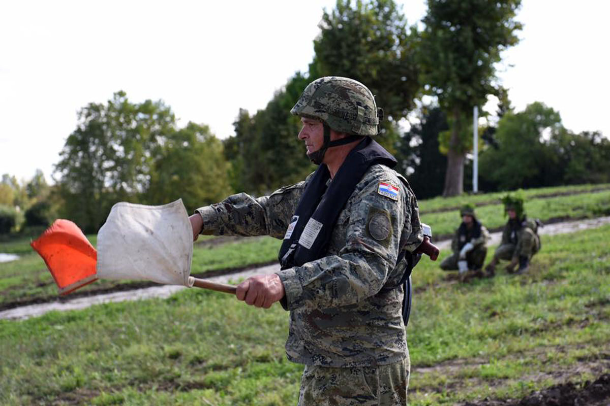 https://www.morh.hr/wp-content/gallery/na-vojnom-vjezbalistu-kupa-odrzana-vojna-vjezba-kupa-17/kupa_14092017_25.jpg