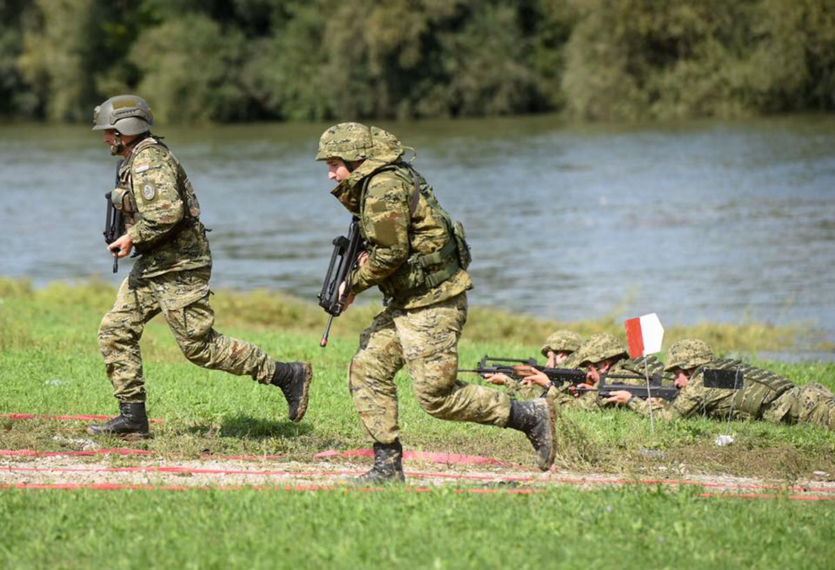 https://www.morh.hr/wp-content/gallery/na-vojnom-vjezbalistu-kupa-odrzana-vojna-vjezba-kupa-17/kupa_14092017_26.jpg